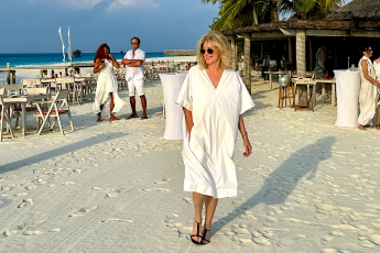 charismalook-finolhu-auszeit-malediven-reisen-sommer