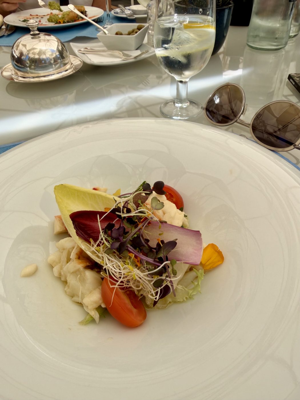 Teller mit Lobstersalat